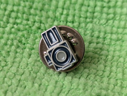 Hasselblad pin badge original - hasselblad,